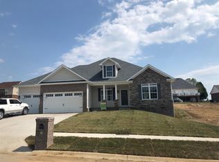 170 Hawthorne Dr, Winchester, KY 40391