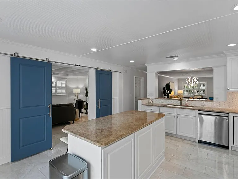 4815 W San Rafael St — Photo 16