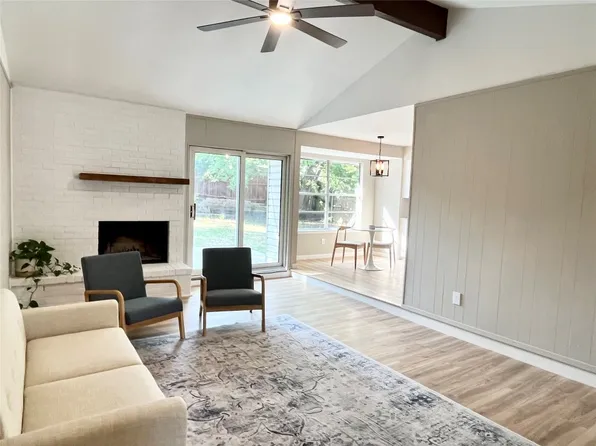 6268 Douglas Dr, Watauga, TX 76148