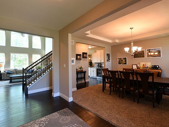 2nd image of 72 Kimball Grove Ct