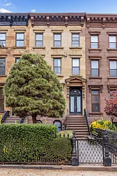 323 President Street