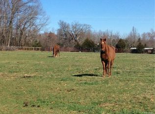 7211 Parrish Rd, Louisa, VA 23093