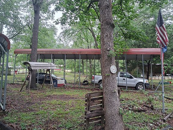 5th image of 31 Ann Ct