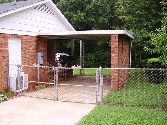 Side Porch/ Brick Carport
