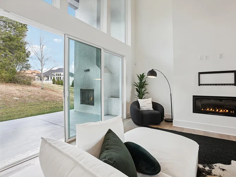 6100 Lookaway Cir — Photo 20