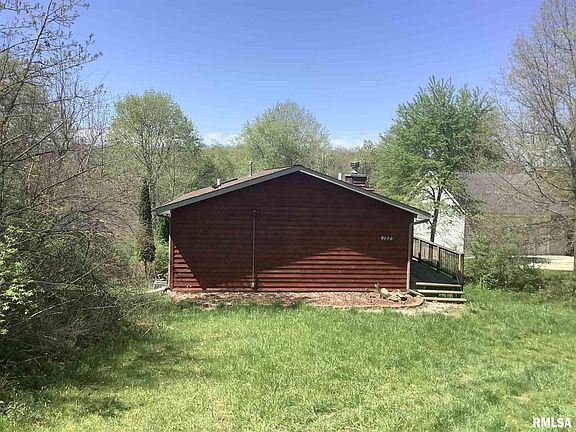 2nd image of 122 Cherrywood Ct