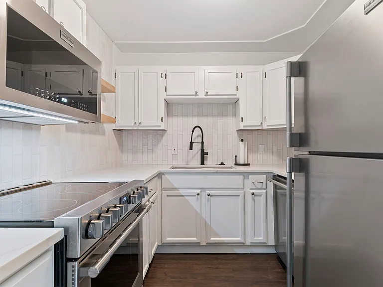 2116 Hobbs Rd #C2 — Photo 16