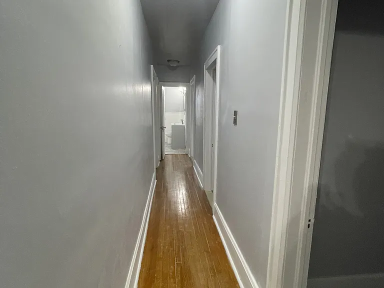 2286 Calvert St — Photo 8