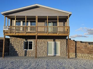 215 N Cassa Rd, Glendo, WY 82213