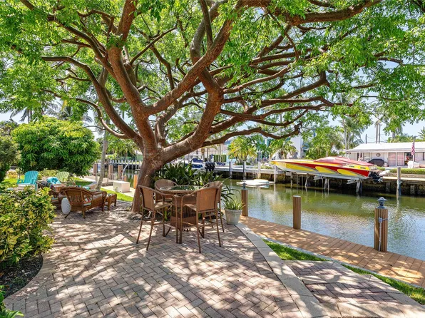 2530 NE 48th Street, Lighthouse Point, FL 33064