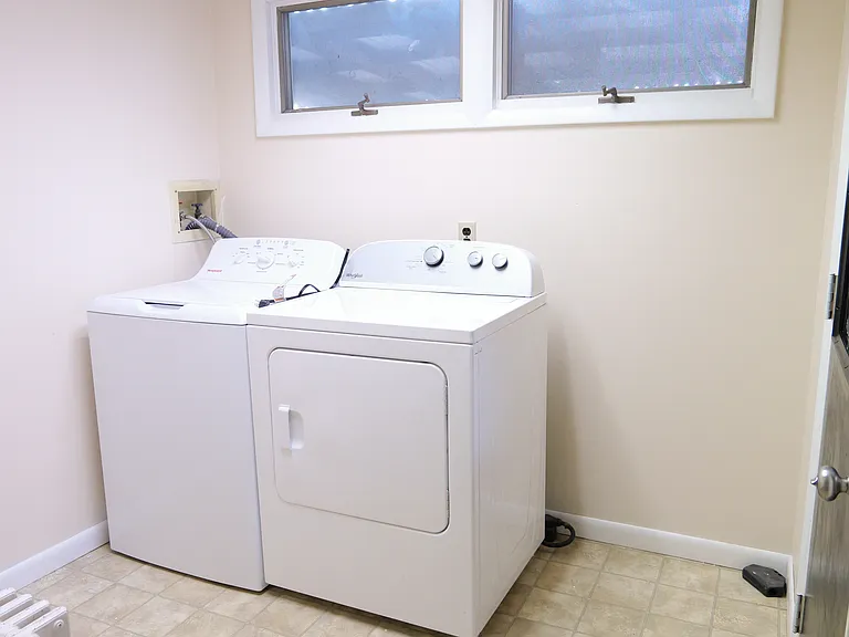 1705 W Market St #1 — Photo 13