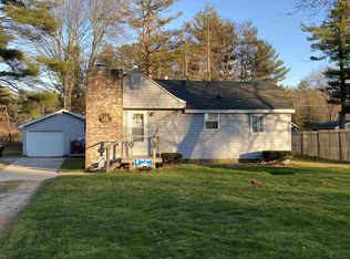 1864 N Francis St, Midland, MI 48642