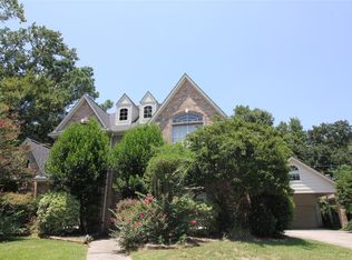 5903 Juniper Bluff Ct, Kingwood, TX 77345