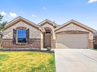 444 Pollyann Trl, Roanoke, TX 76052