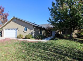 3945 Meadow Oak Way, Redding, CA 96002