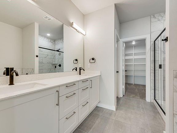 5th image of 4254 Clovis St #4254