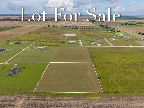 LOT 33 Geralds Path, Pt Lavaca, TX 77979
