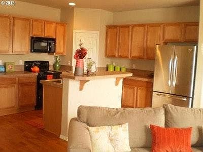 3rd image of 3173 NE 14th Pl