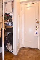 Rented by Ledvech Group