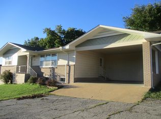 1306 N Howell Ave, West Plains, MO 65775