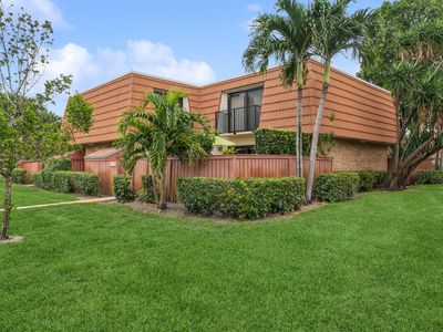 2863 Waterford Drive N, Deerfield Beach, FL, 33442
