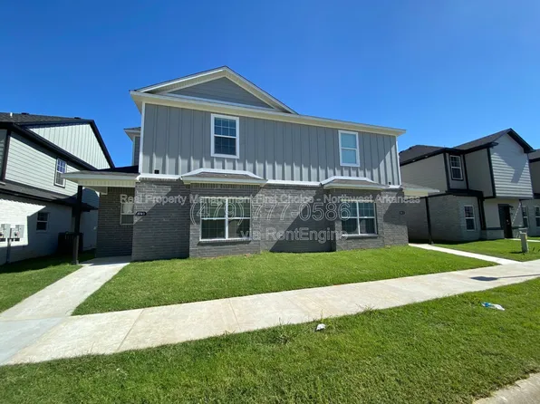 874 S Amarillo Ave #2, Fayetteville, AR 72704