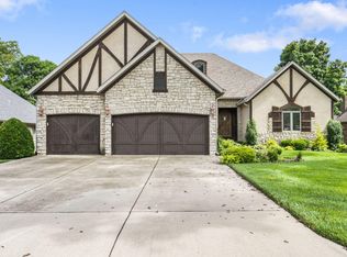 4173 E Wilshire St, Springfield, MO 65809