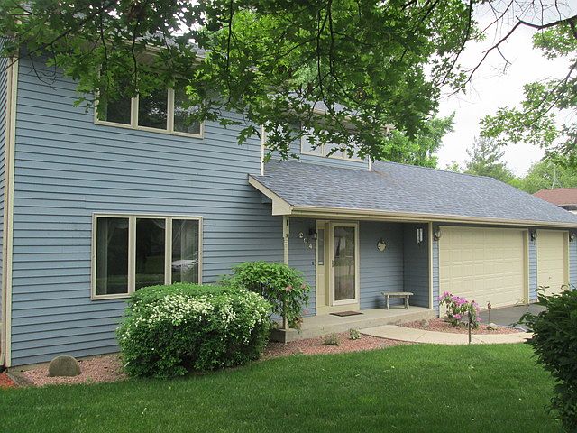1st image of 204 W Pineview Dr