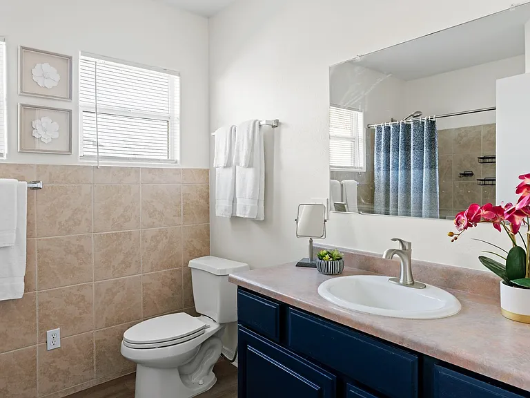 1025 E Portland St — Photo 19