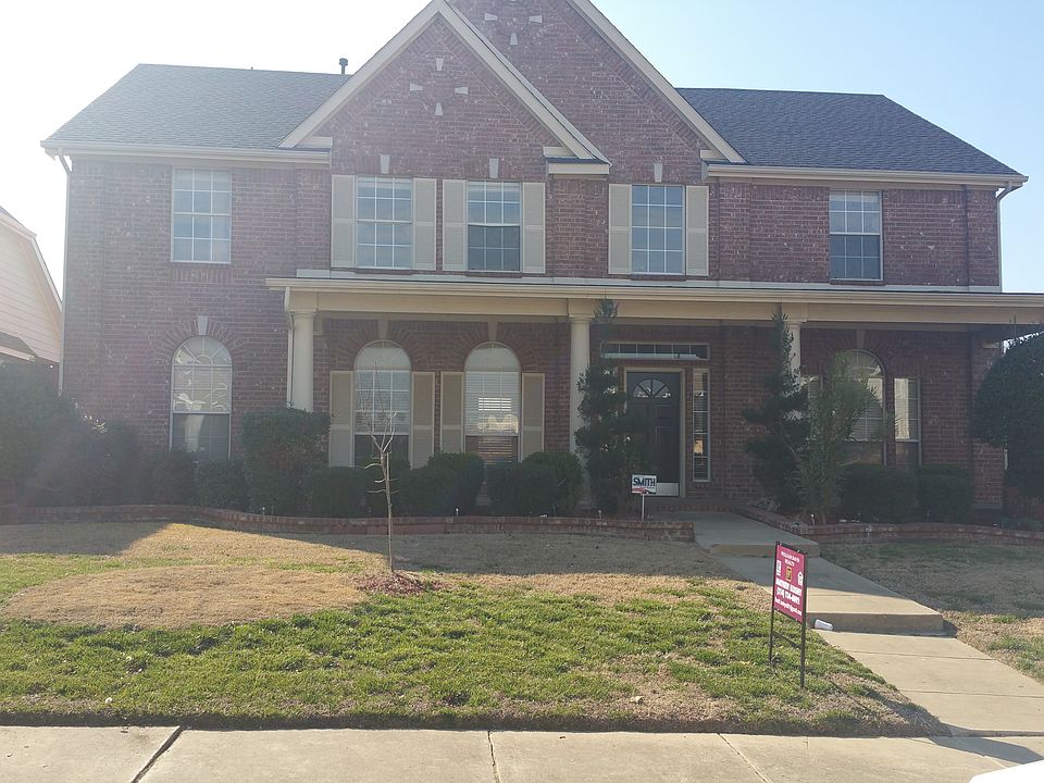 1st image of 306 Windridge Dr