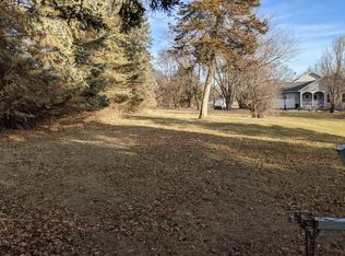 2101 Southgate Dr, Davis, IL 61019