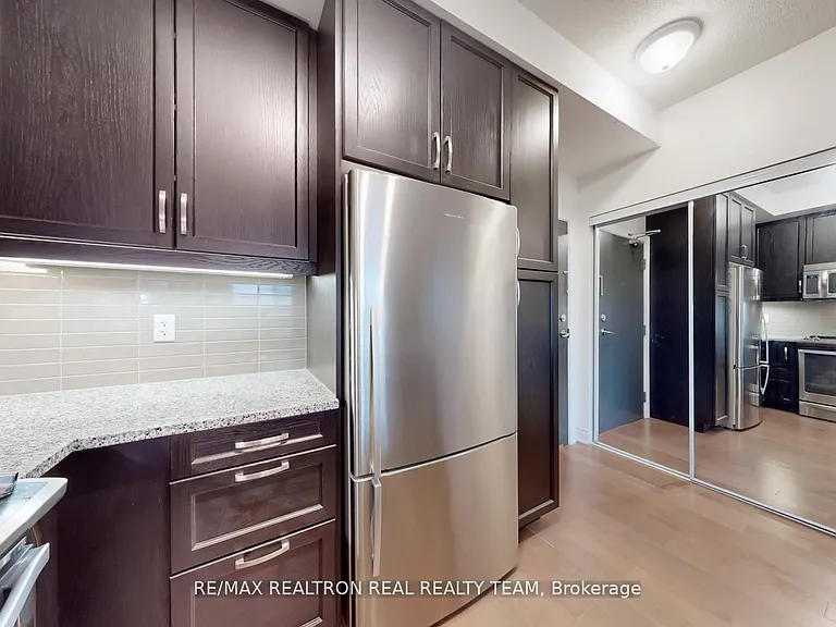 3170 Erin Mills Pkwy #332 — Photo 16