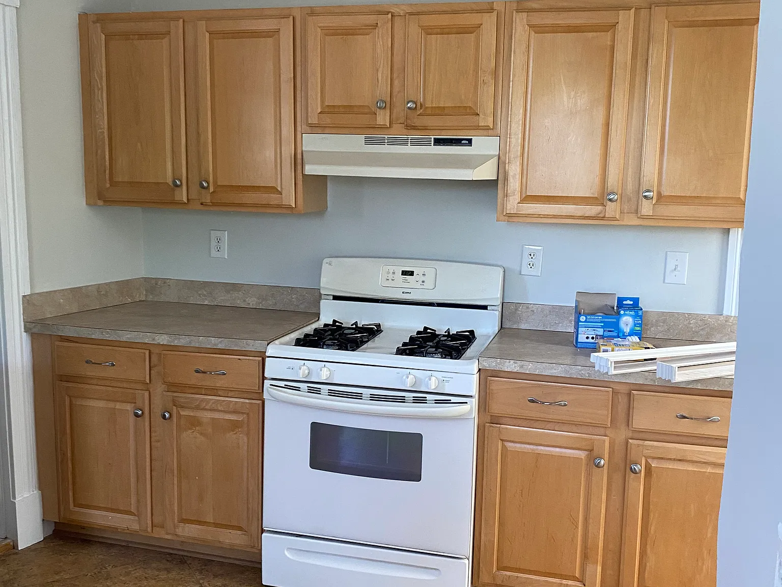 1 bed, 1100 sqft, $1,450 — Photo 3