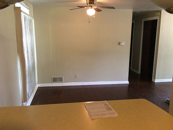 5th image of 1205 Foster Ave