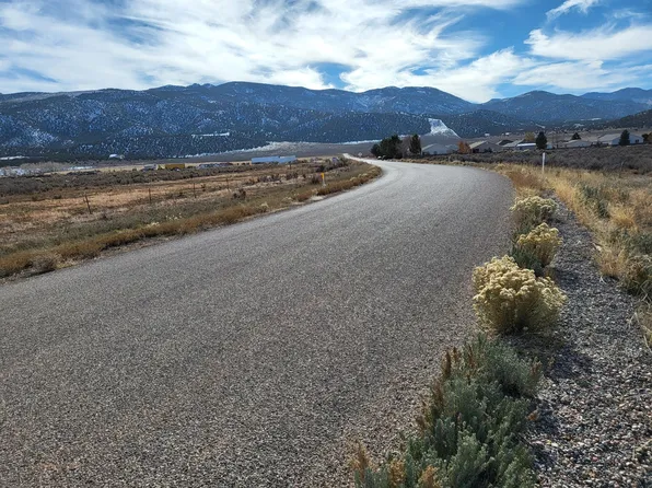 1 Eagle Rock, Parowan, UT 84761