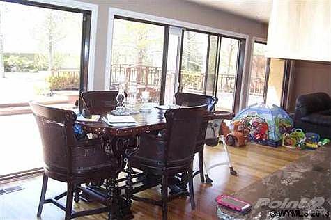 3rd image of 497 Mesa Dr