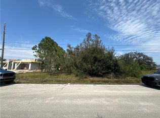 3812 9th St SW, Lehigh Acres, FL 33976