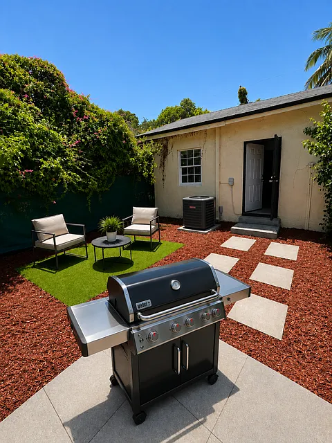 2 bed, 1150 sqft, $2,150 — Photo 2