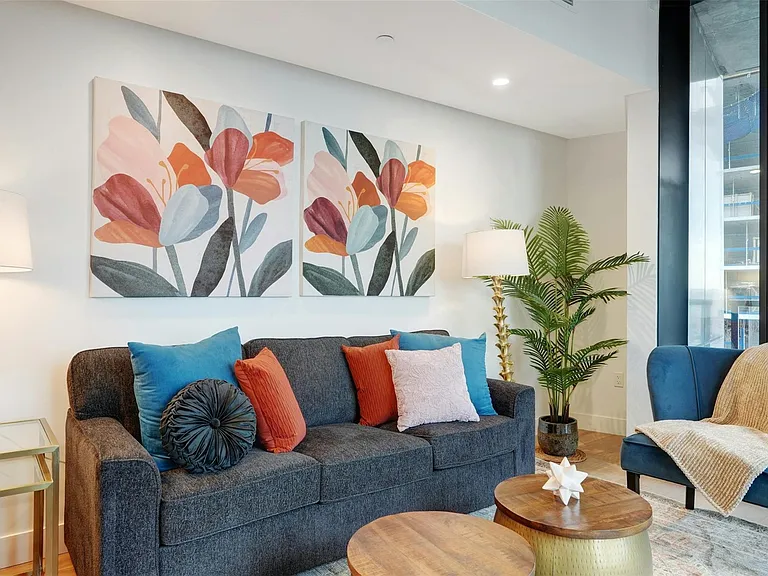 70 Rainey St #1807 — Photo 2