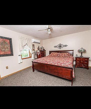Main bedroom with closet