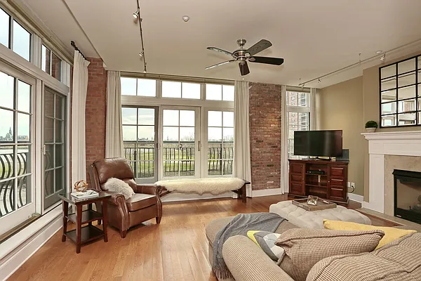 Sold by Weichert/Exchange Place | media 8