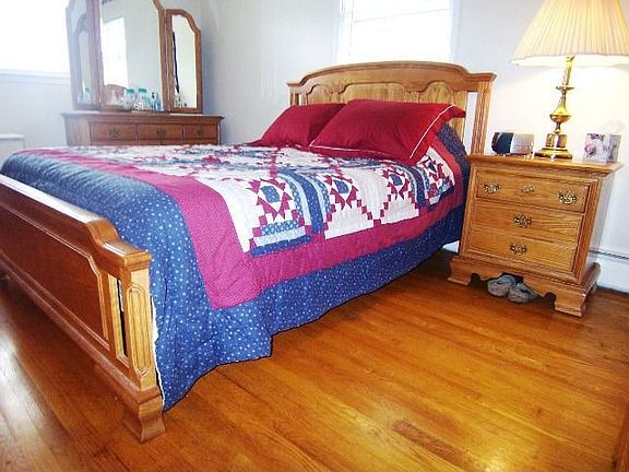 Oak hardwood throughout main floor (under carpet in some rooms)