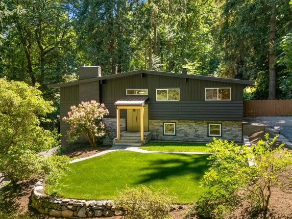 19035 SE 56th Street, Issaquah, WA 98027