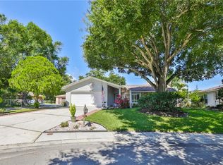 4153 Mallard Dr, Safety Harbor, FL 34695