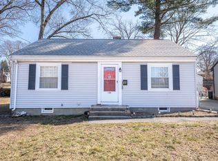 156 Upper Beverly Hls, West Springfield, MA 01089