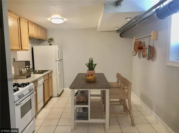 2218 Nicollet Ave APT B1, Minneapolis, MN 55404