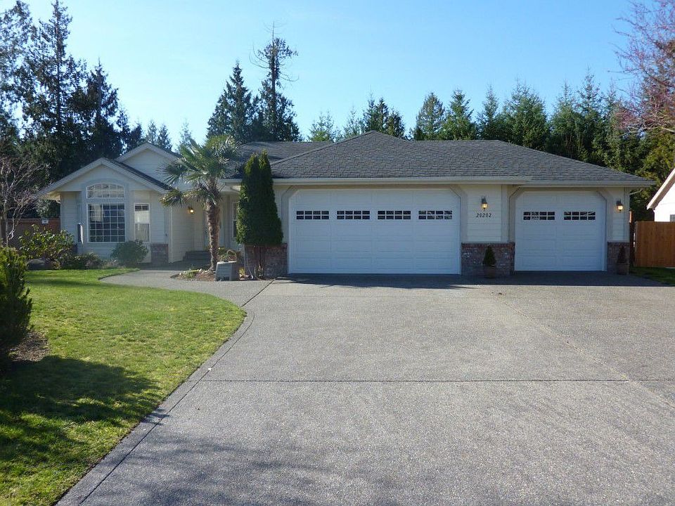 1st image of 20202 90th Street Ct E
