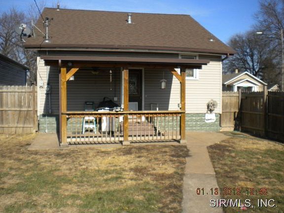 3rd image of 2544 Jerden Ave