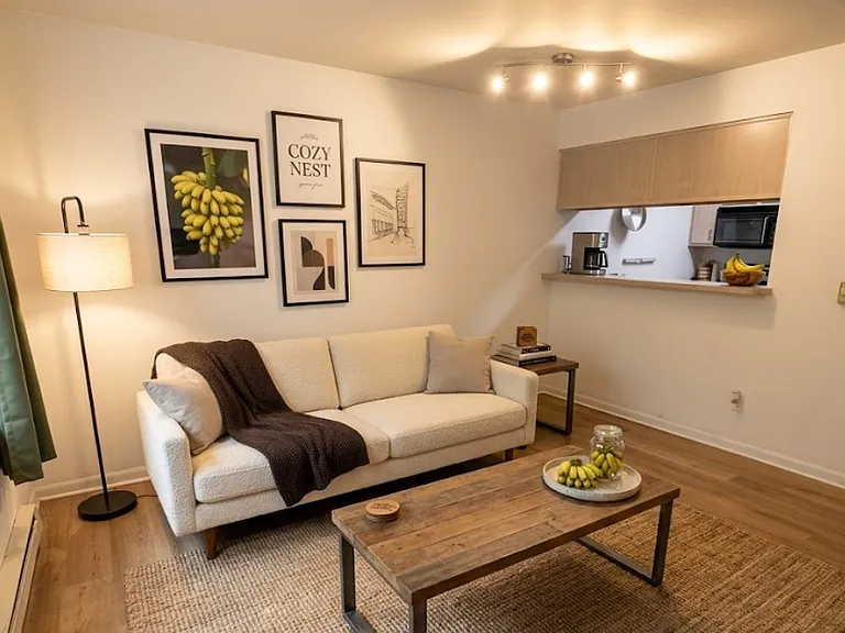 Living room , post new hardwood