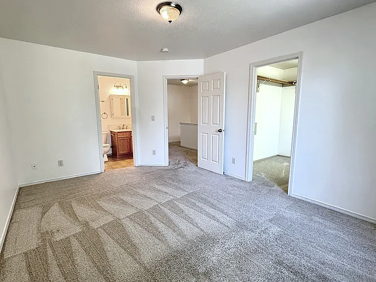 8807 N Tyndall Ave — Photo 25